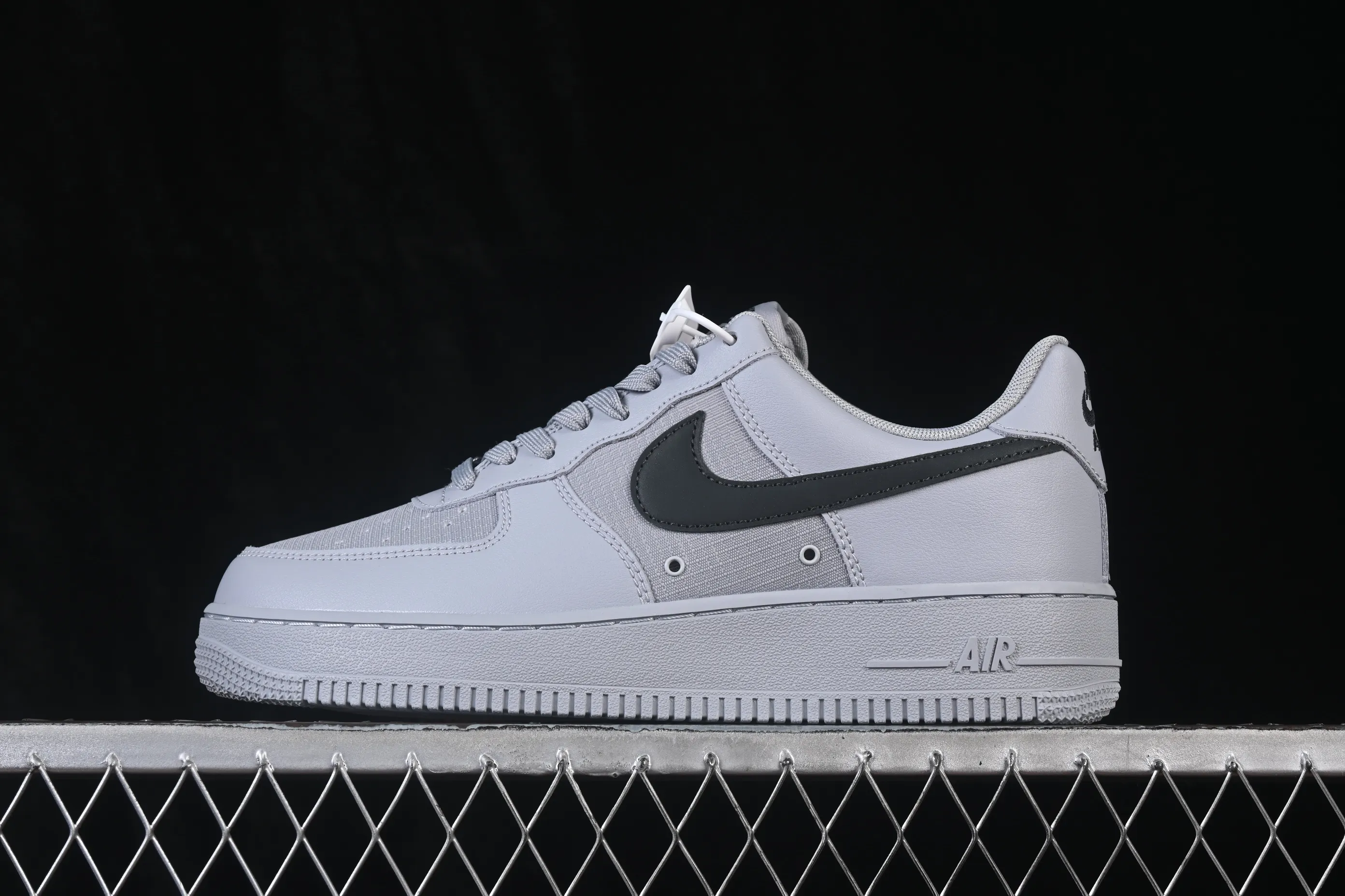 All categories Nk Air Force 1 Air Force series Nk Air Force 1 Low Air Force low-top Nike Air Force 1'07 Low Air Force 1 low-top casual sneakers IR0952-002